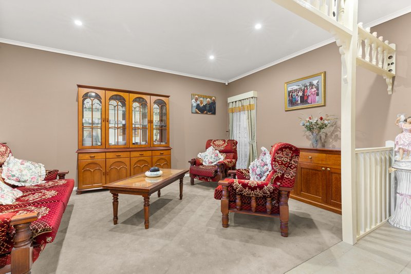 Photo - 4 Ben Cairn Mews, Pakenham VIC 3810 - Image 8