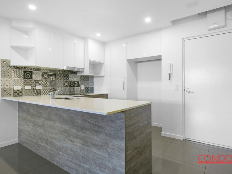 Photo - 4 Ben Lexcen Place, Robina QLD 4226 - Image 9