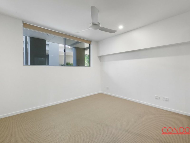 Photo - 4 Ben Lexcen Place, Robina QLD 4226 - Image 16