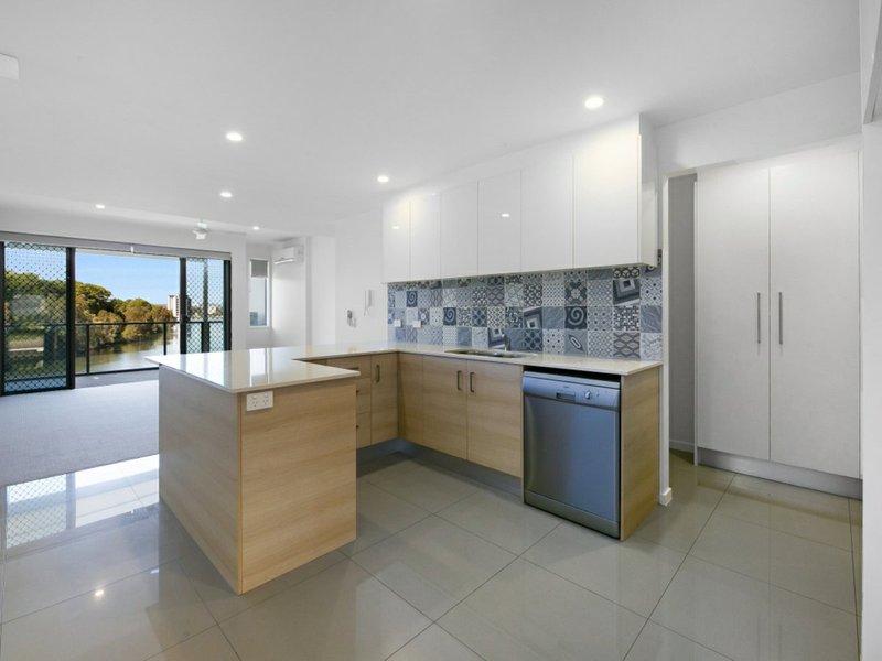 Photo - 4 Ben Lexcen Place, Robina QLD 4226 - Image 22