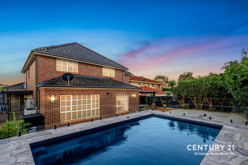 Photo - 4 Ben Place, Beaumont Hills NSW 2155 - Image 2