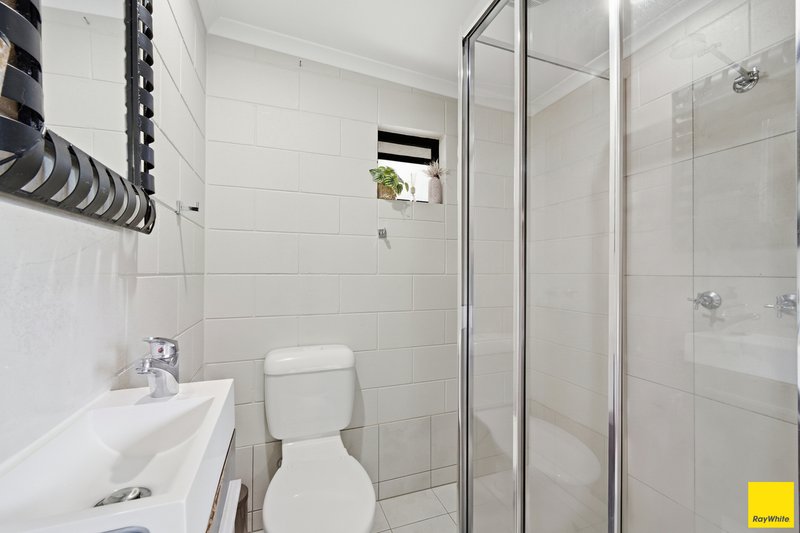 Photo - 4 Bena Street, Smithfield QLD 4878 - Image 9