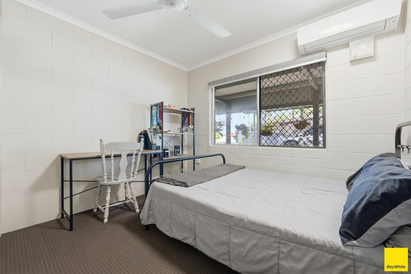 Photo - 4 Bena Street, Smithfield QLD 4878 - Image 11