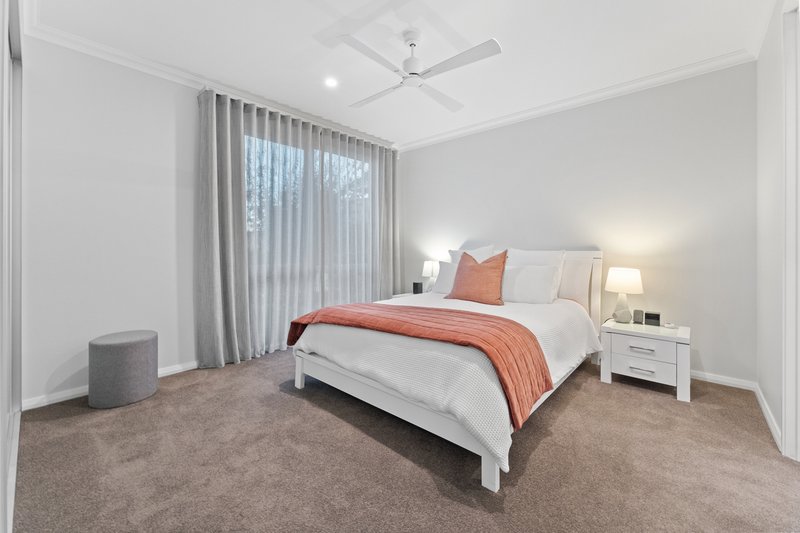 Photo - 4 Bendalong Boulevard, Secret Harbour WA 6173 - Image 14