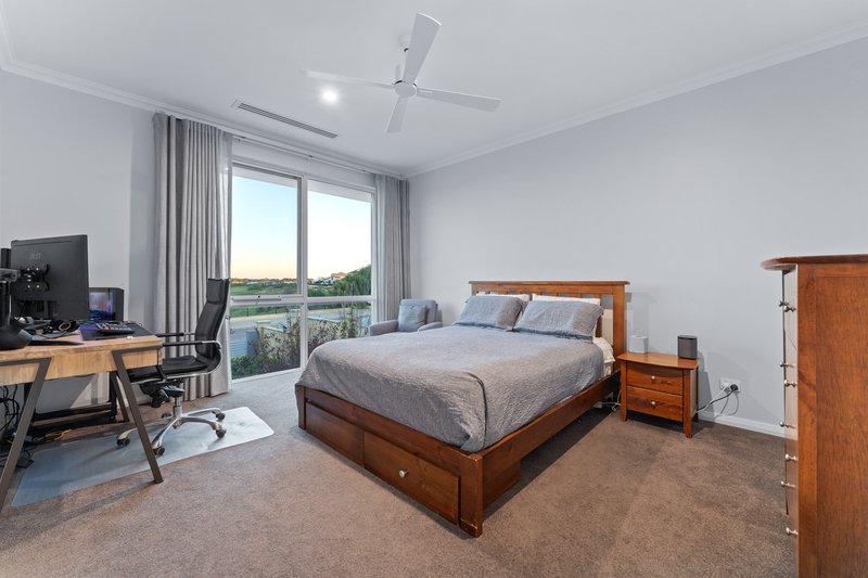 Photo - 4 Bendalong Boulevard, Secret Harbour WA 6173 - Image 20