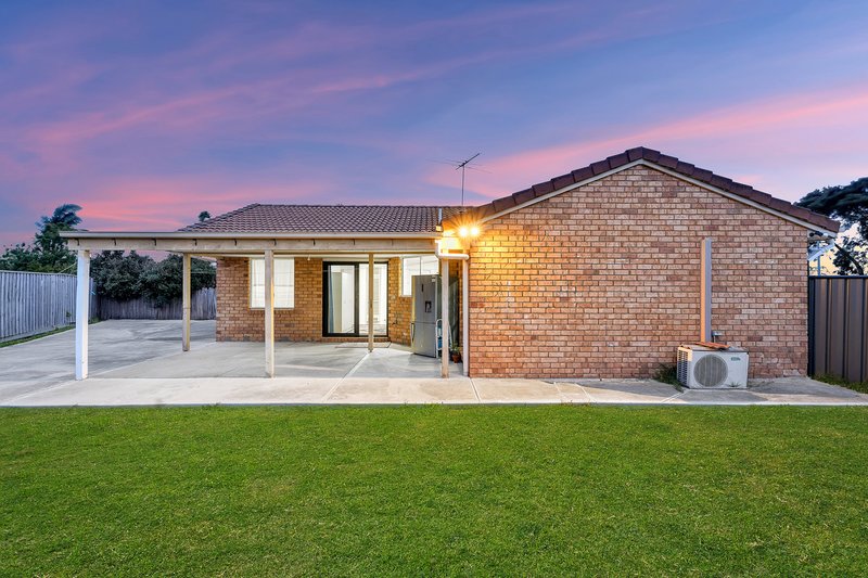 Photo - 4 Bengal Court, Cranbourne VIC 3977 - Image 13