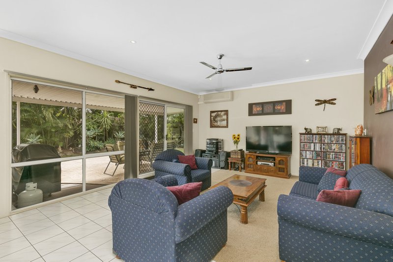 Photo - 4 Bentleigh Court, Robina QLD 4226 - Image 4