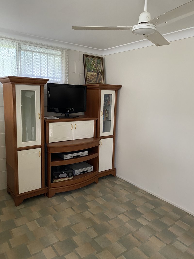 Photo - 4 Beresford Terrace, Coorparoo QLD 4151 - Image 18