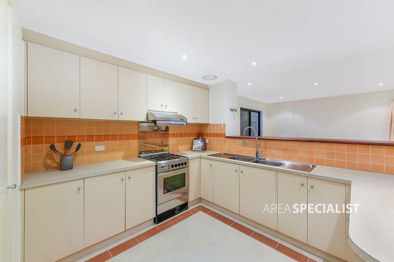 Photo - 4 Bergen Street, Keysborough VIC 3173 - Image 6