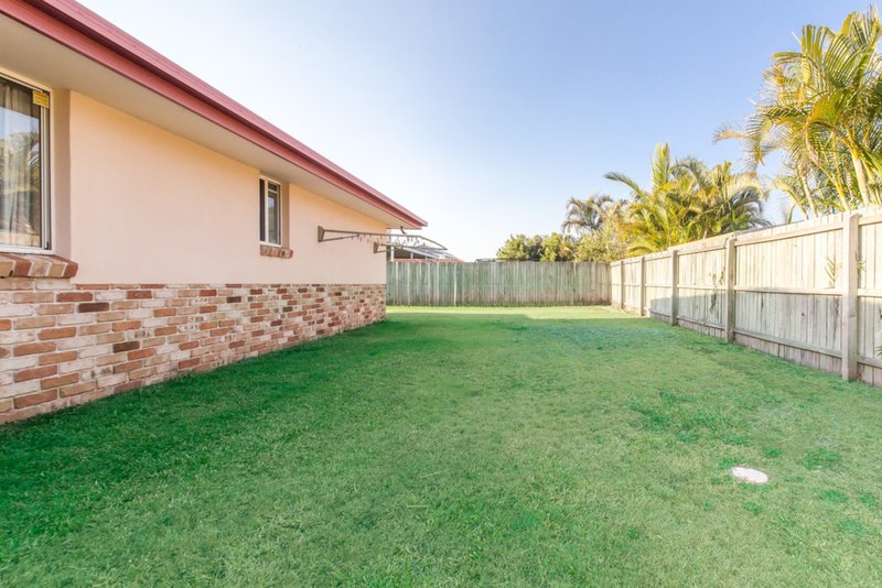 Photo - 4 Bernheid Crescent, Sippy Downs QLD 4556 - Image 11