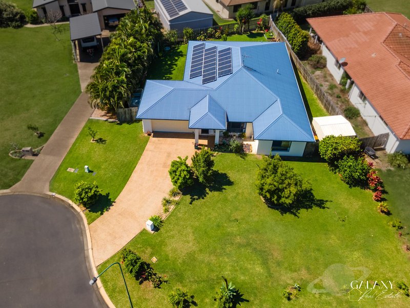 4 Betty Close, Coral Cove QLD 4670