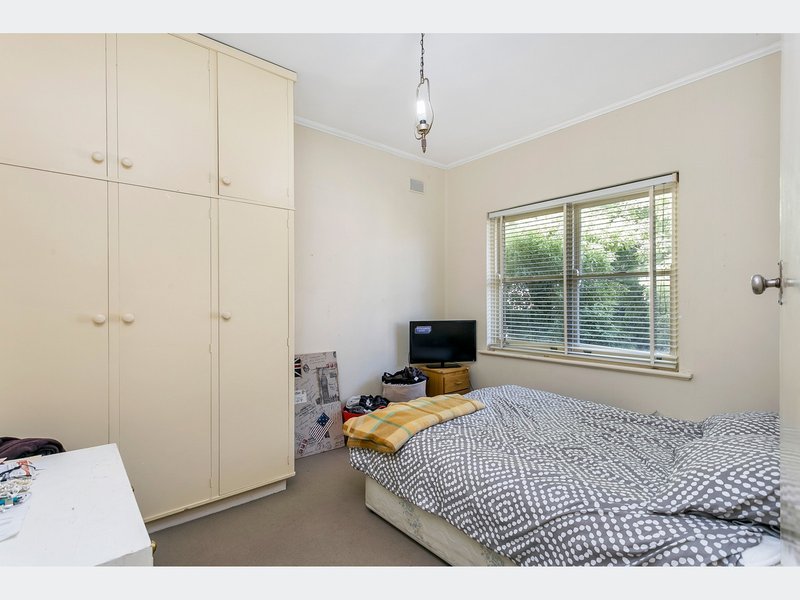 Photo - 4 Bideford Avenue, Clarence Gardens SA 5039 - Image 5