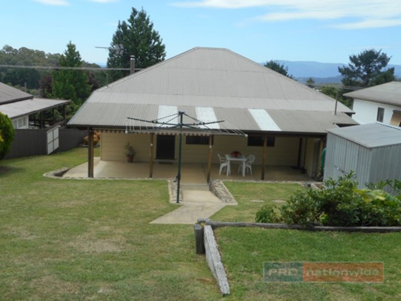 Photo - 4 Birch Street, Batlow NSW 2730 - Image 8