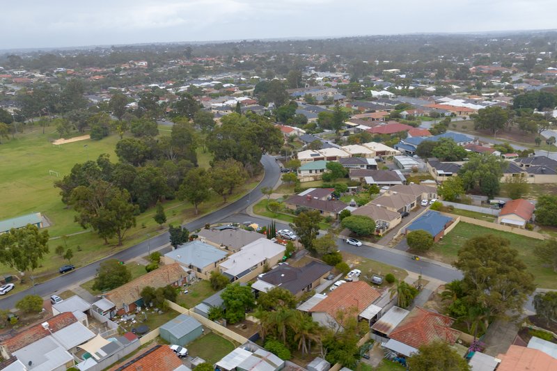 Photo - 4 Birchley Crescent, Balga WA 6061 - Image 10