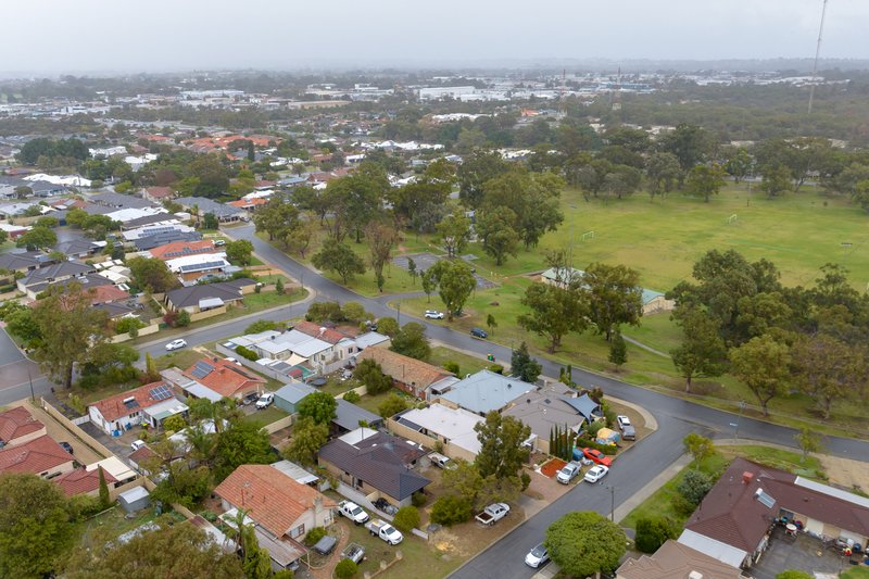 Photo - 4 Birchley Crescent, Balga WA 6061 - Image 13