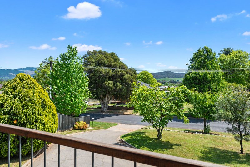 Photo - 4 Bird Avenue, Myrtleford VIC 3737 - Image 15