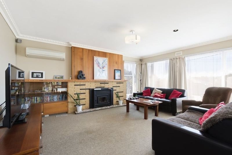 Photo - 4 Birkdale Court, Devonport TAS 7310 - Image 6