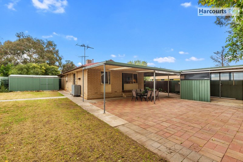 Photo - 4 Birubi Way, Morphett Vale SA 5162 - Image 13