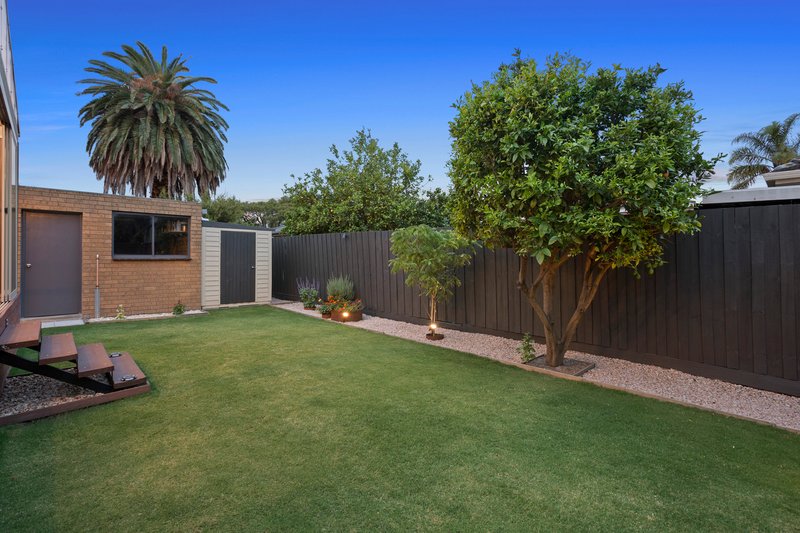 Photo - 4 Blackburn Drive, Cheltenham VIC 3192 - Image 14