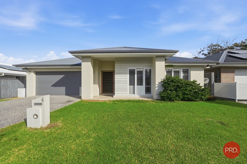 Photo - 4 Blackwood Street, Sapphire Beach NSW 2450 - Image 6