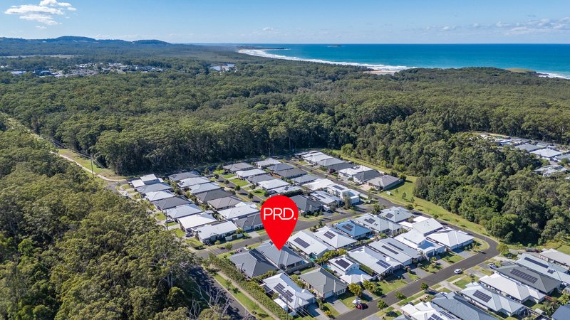 Photo - 4 Blackwood Street, Sapphire Beach NSW 2450 - Image 27