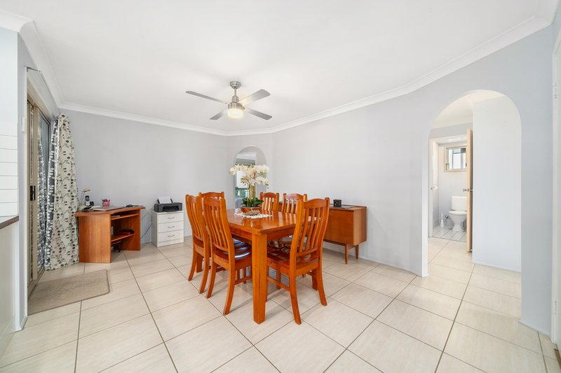 Photo - 4 Blatchford Drive, Murrumba Downs QLD 4503 - Image 10