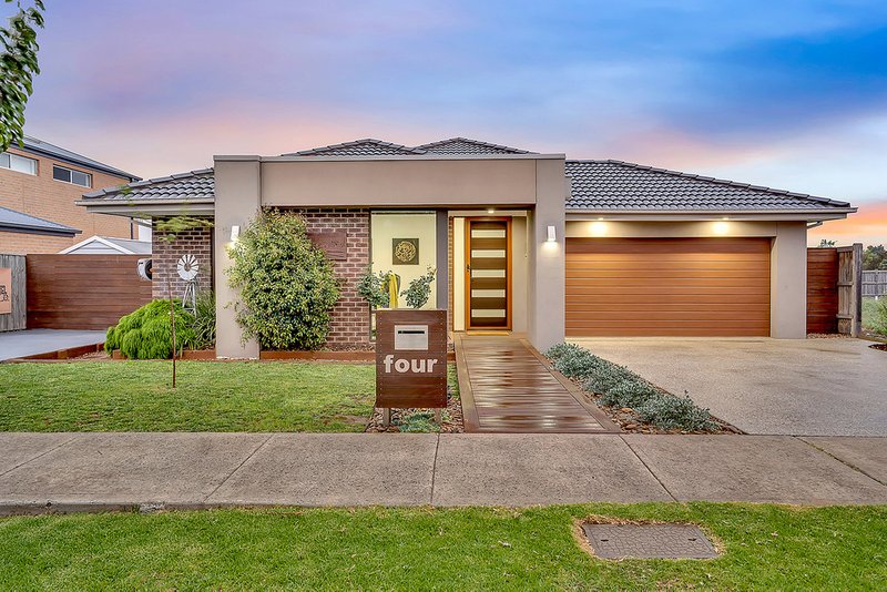 4 Blossom Way, Beveridge VIC 3753