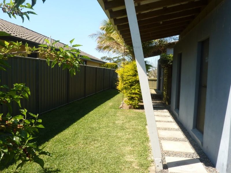 Photo - 4 Bluehaven Drive, Old Bar NSW 2430 - Image 13