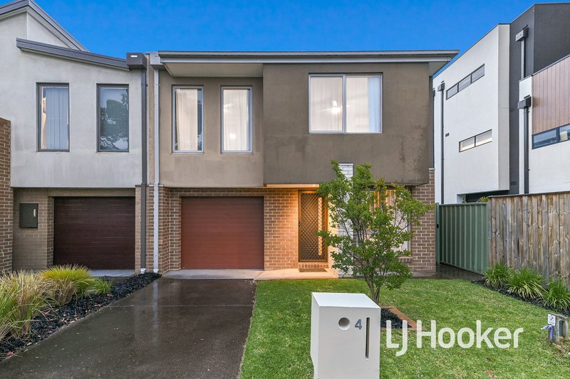 4 Bluestone Street, Pakenham VIC 3810