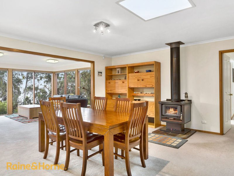 Photo - 4 Bluewater Court, Kingston Beach TAS 7050 - Image 7