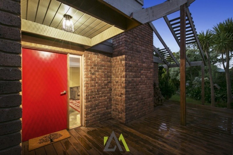 Photo - 4 Bodalla Court, Frankston VIC 3199 - Image 13