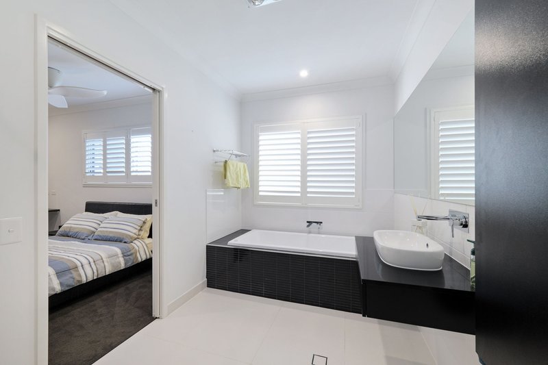 Photo - 4 Bond Street, Pelican Waters QLD 4551 - Image 17