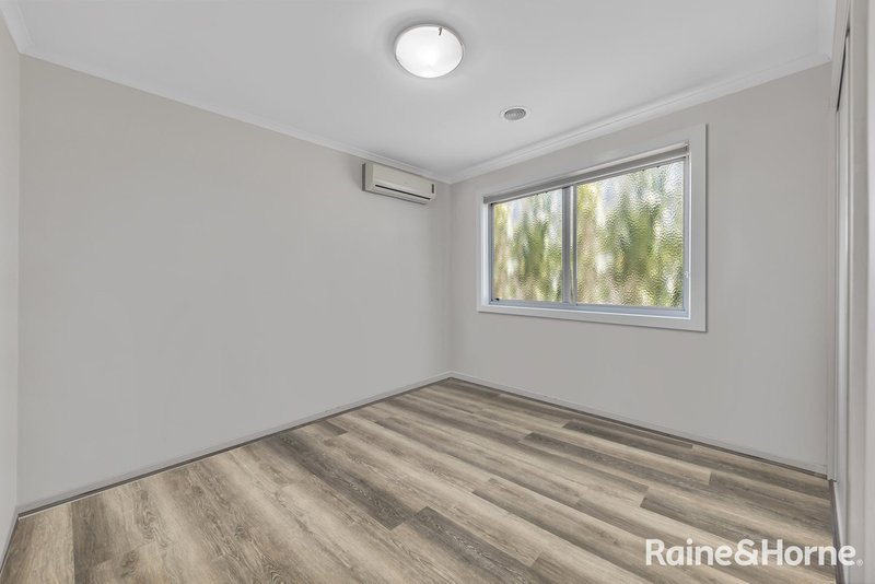 Photo - 4 Bonita Avenue, Tarneit VIC 3029 - Image 10