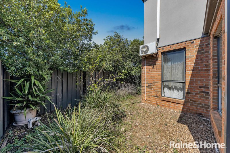 Photo - 4 Bonita Avenue, Tarneit VIC 3029 - Image 14