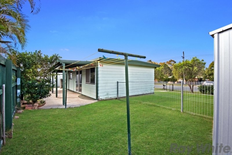 Photo - 4 Bonton Avenue, Deception Bay QLD 4508 - Image 3