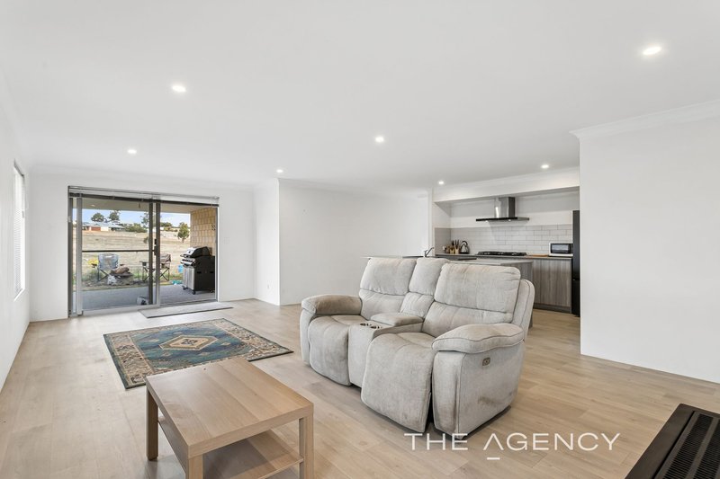 Photo - 4 Boolok Avenue, Wundowie WA 6560 - Image 6
