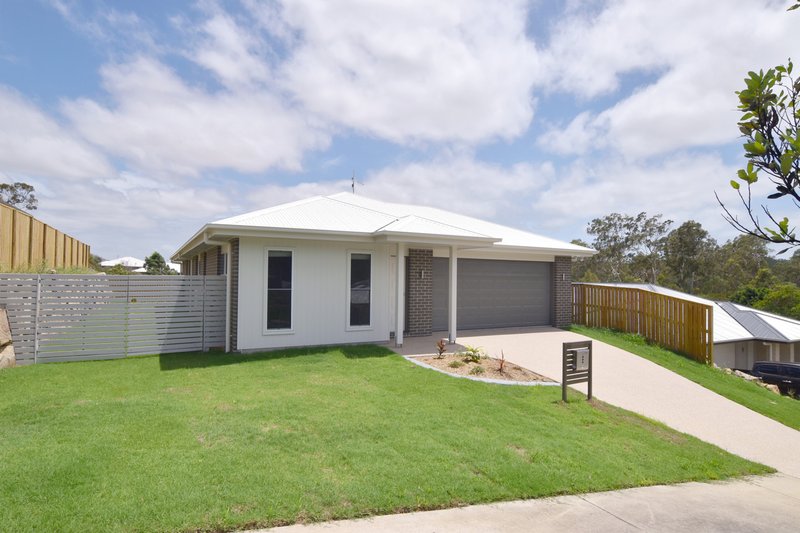 Photo - 4 Boondooma Court, Boyne Island QLD 4680 - Image 21