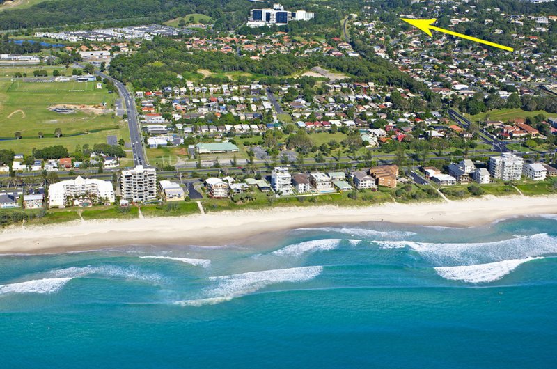 Photo - 4 Boorala Court, Tugun QLD 4224 - Image 10