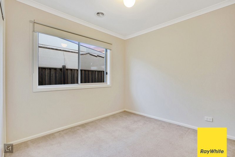 Photo - 4 Borboleta Street, Tarneit VIC 3029 - Image 20