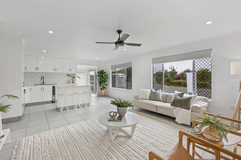 Photo - 4 Borg Court, Beaconsfield QLD 4740 - Image 4
