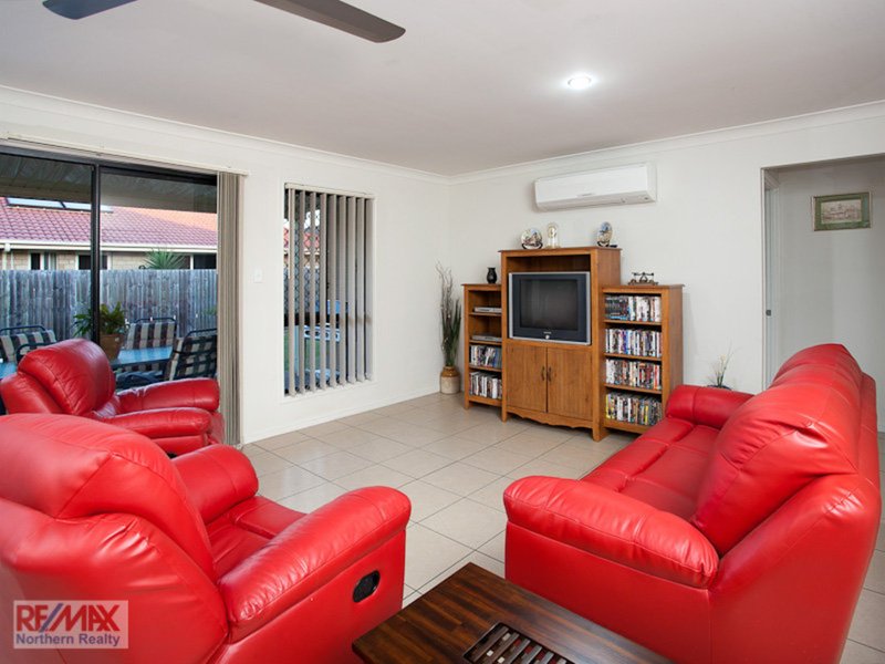 Photo - 4 Boston Court, Bray Park QLD 4500 - Image 6