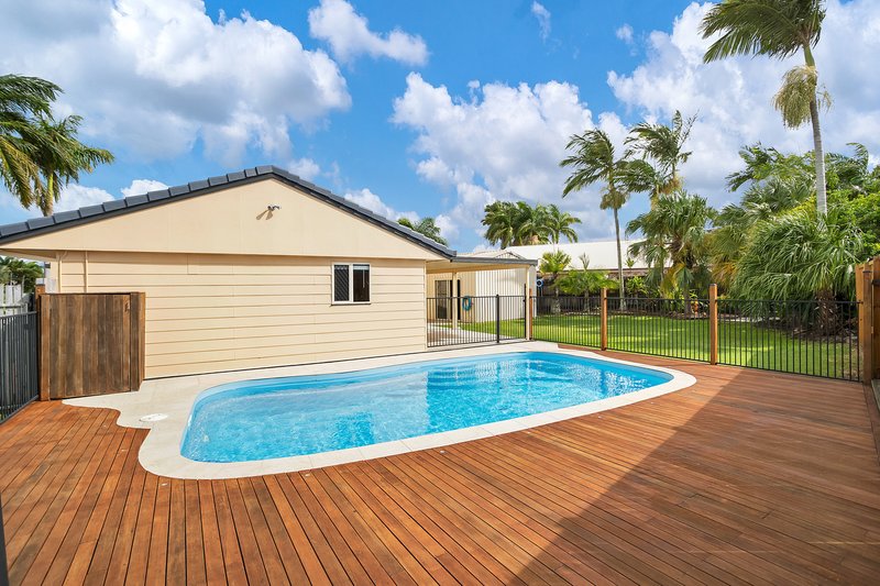 Photo - 4 Botha Street, Blacks Beach QLD 4740 - Image 2