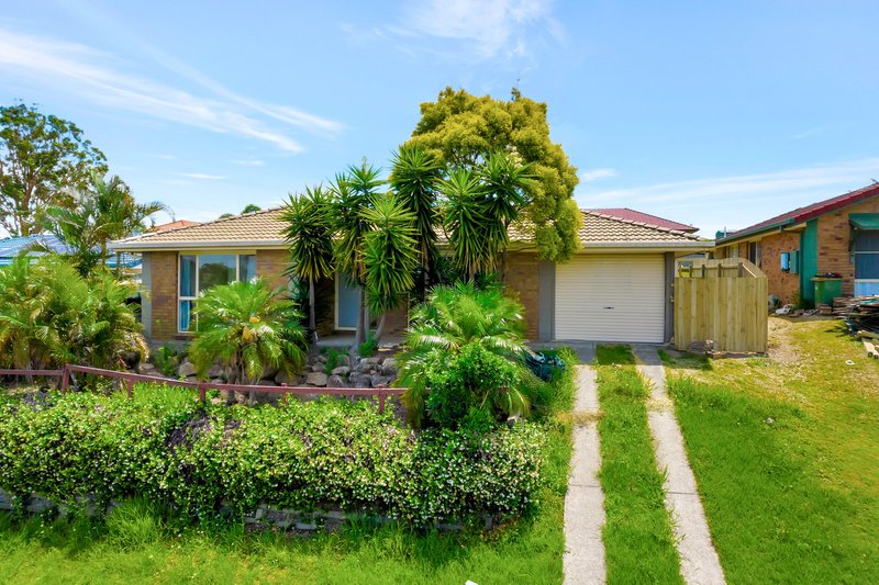 4 Bou Court, Edens Landing QLD 4207