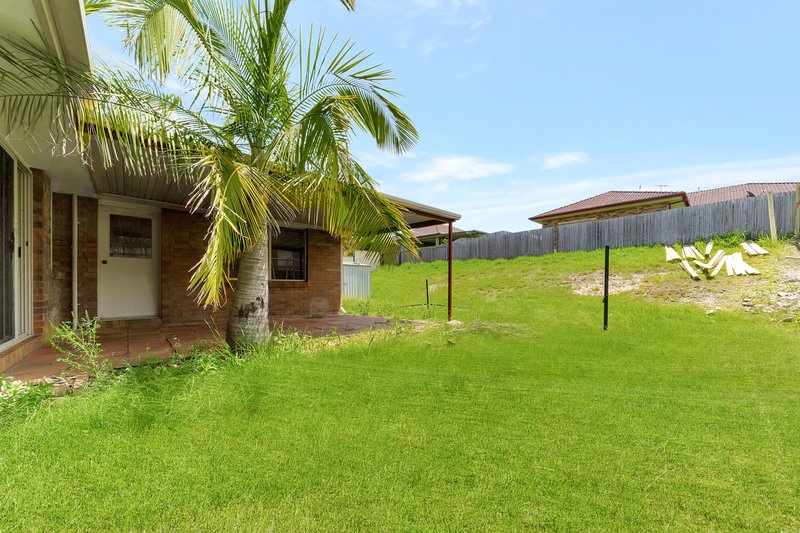 Photo - 4 Bou Court, Edens Landing QLD 4207 - Image 18