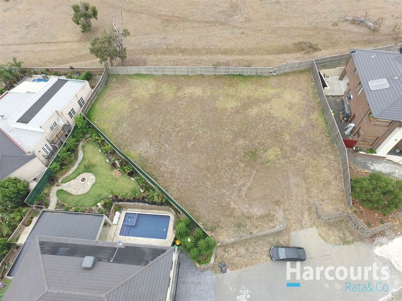 Photo - 4 Box Hedge Court, South Morang VIC 3752 - Image 12