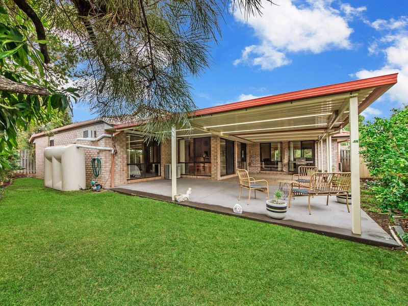 Photo - 4 Boyer Street, Pacific Pines QLD 4211 - Image 12