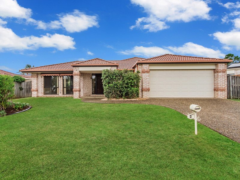 Photo - 4 Boyer Street, Pacific Pines QLD 4211 - Image 14