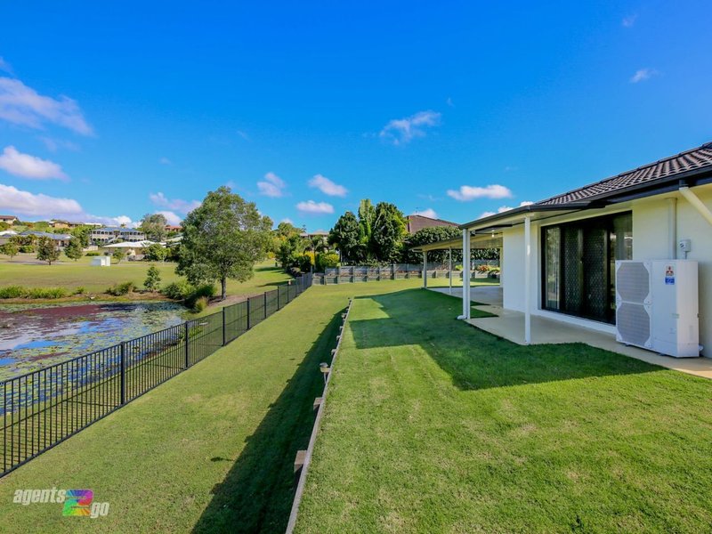 Photo - 4 Bracefell Street, Southside QLD 4570 - Image 4