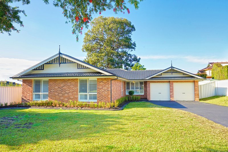 4 Bradyn Place, Glenmore Park NSW 2745