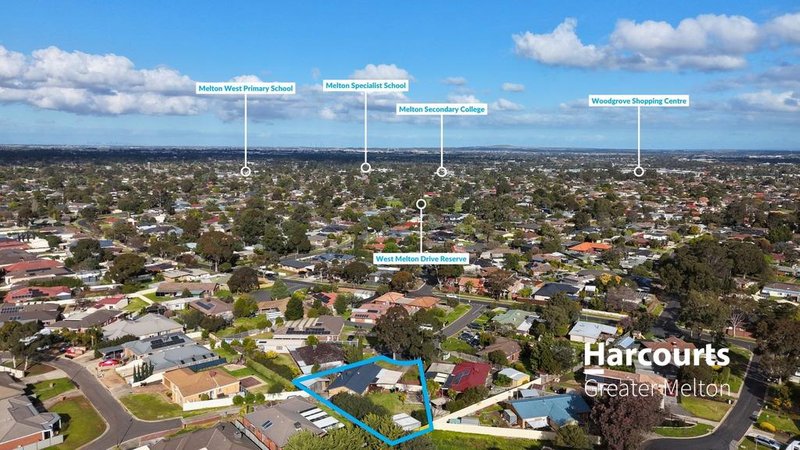 Photo - 4 Braewood Place, Melton West VIC 3337 - Image 17
